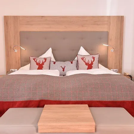 Kaiserpfalz 3* Paderborn