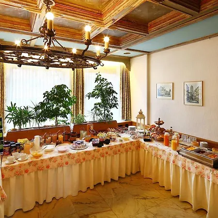 Szálloda Kaiserpfalz