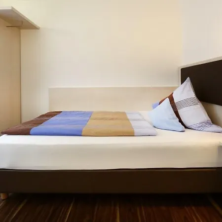 Hotel Kaiserpfalz 3*