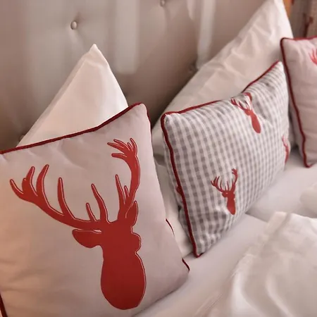 Kaiserpfalz Szálloda