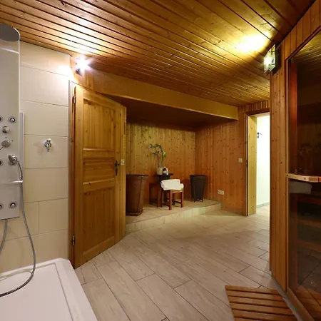 Kaiserpfalz Otel 3*