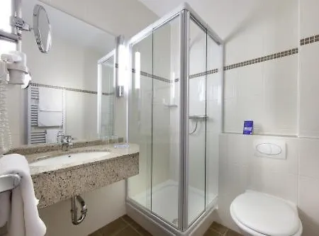 Kaiserpfalz Otel 3*