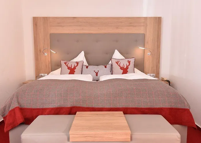 皇宫城堡酒店 3* 帕德博恩