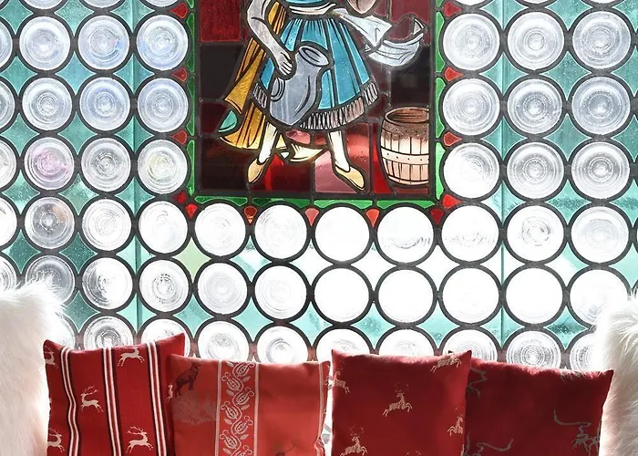 皇宫城堡酒店 帕德博恩